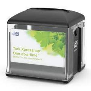 Tork Xpressnap Snack™ stolnýzásobník na servítky N10 Classic Čierna  15,7x14,9x14,9 225 ks - TORK | ***